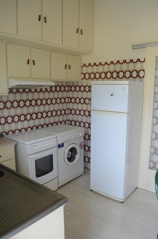 Kineta Apartments Zewnętrze zdjęcie