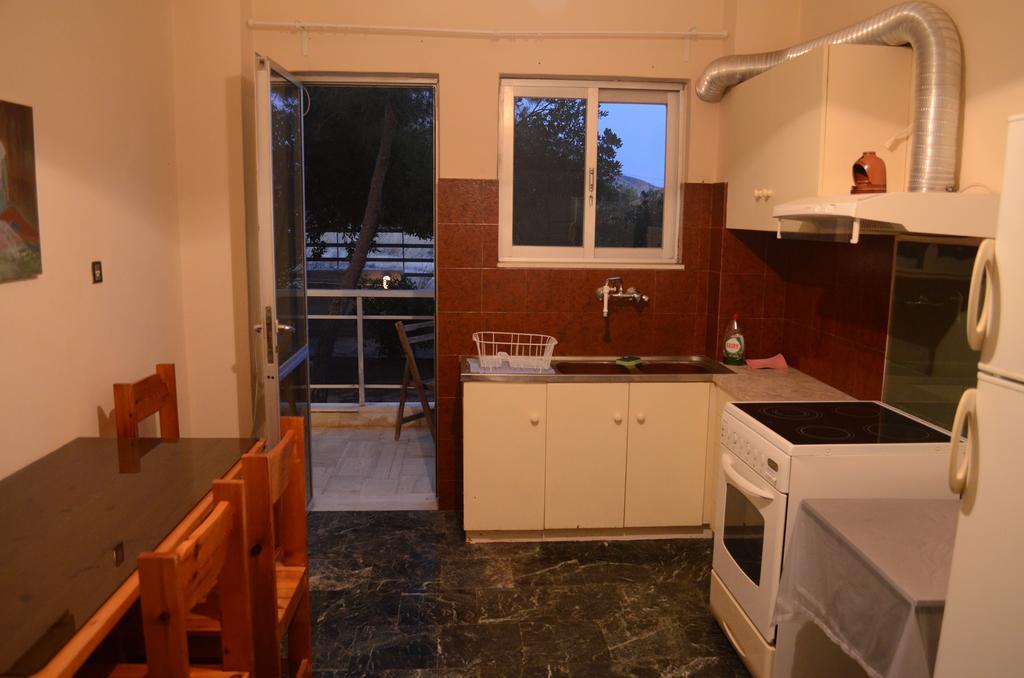 Kineta Apartments Zewnętrze zdjęcie
